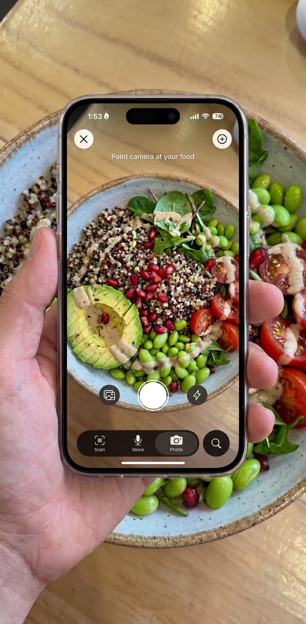 Gravl Macros camera scanning a bowl of food to measure calories and macros